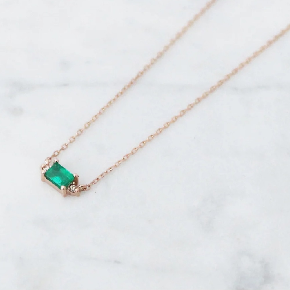Dainty Emerald necklace